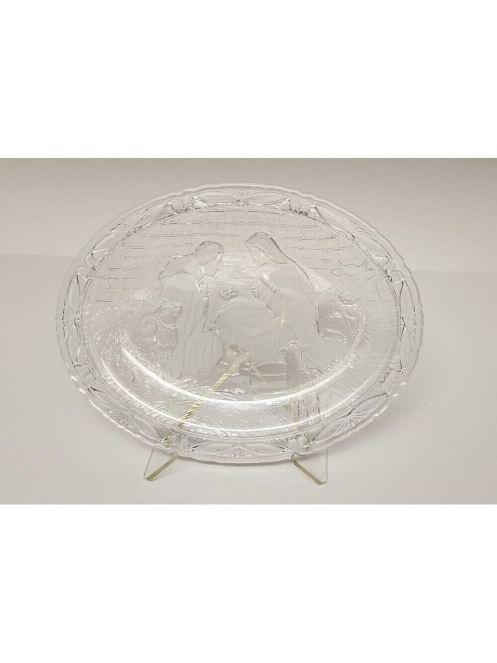 Mikasa Nativity Oval Glass Platter 9 Inches Holiday Tableware